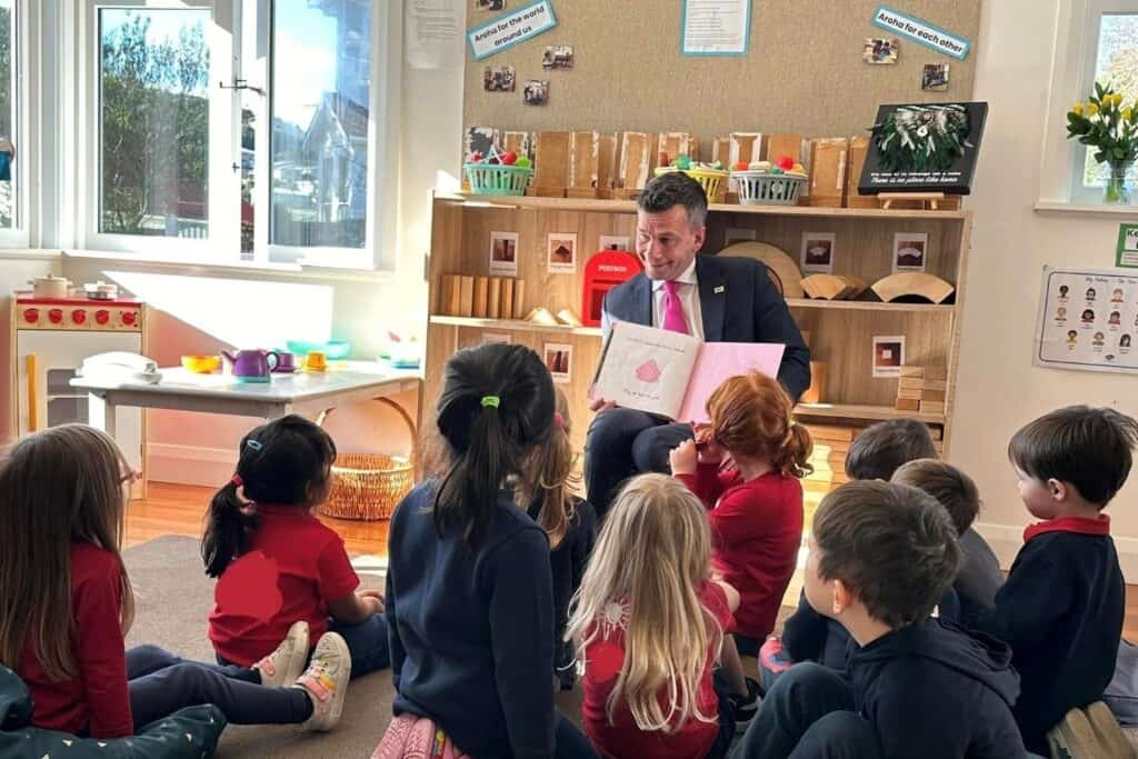 Minister for Regulation launches the review of ECE regulations with a photo opportunity at Little School, a private daycare centre in Khandallah Wellington NZ